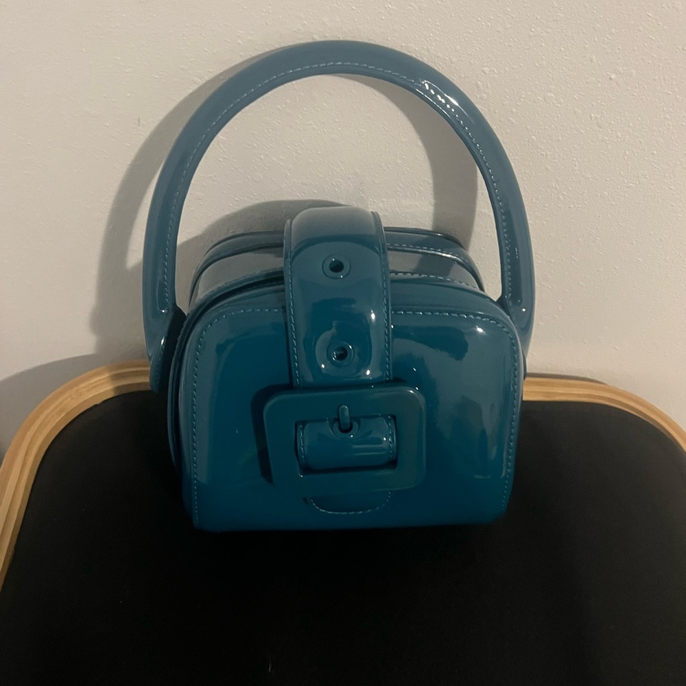 Brand NEW , never worn